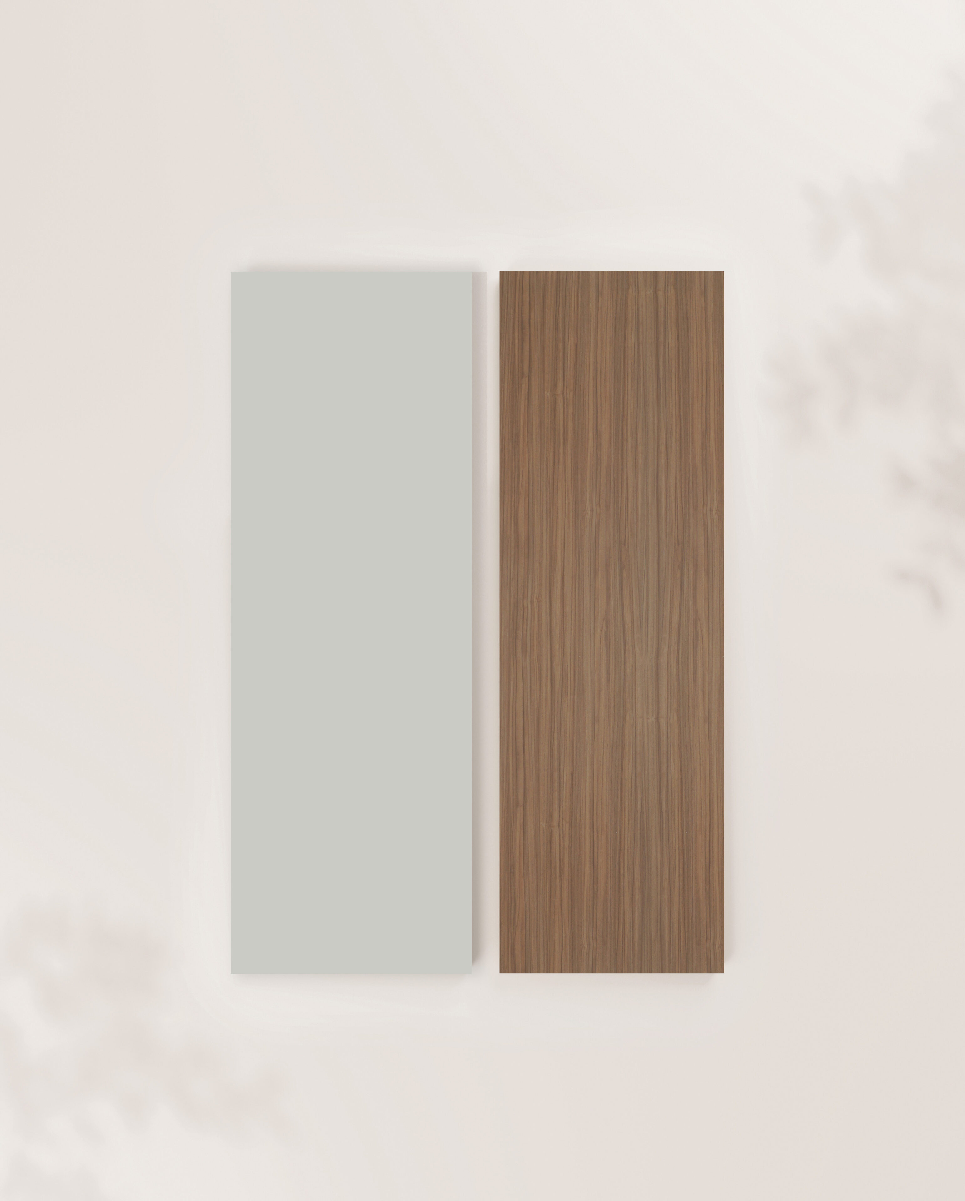 Puertas de cocina en tonos madera y gris, una de ellas con acabado liso